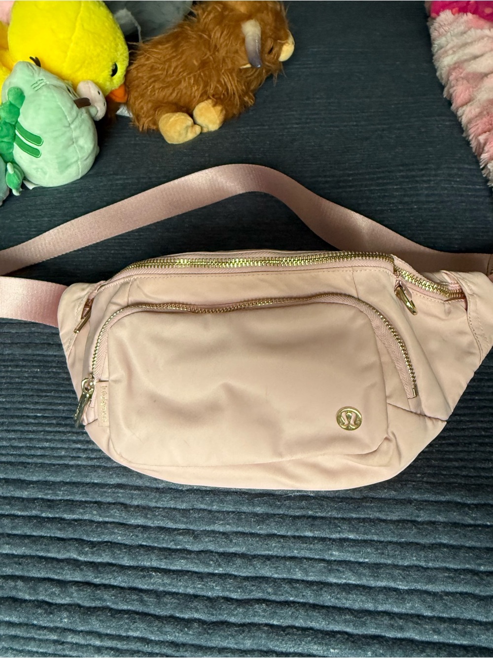 Lulu Lemon light pink belt bag